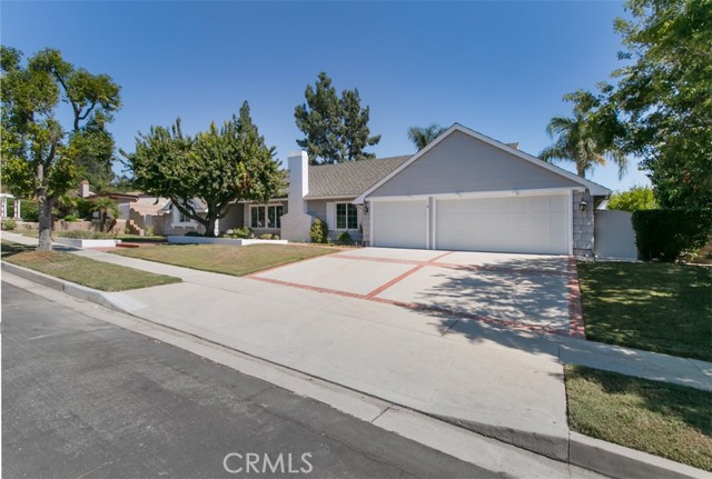 10412 Keokuk Ave, Chatsworth, CA 91311