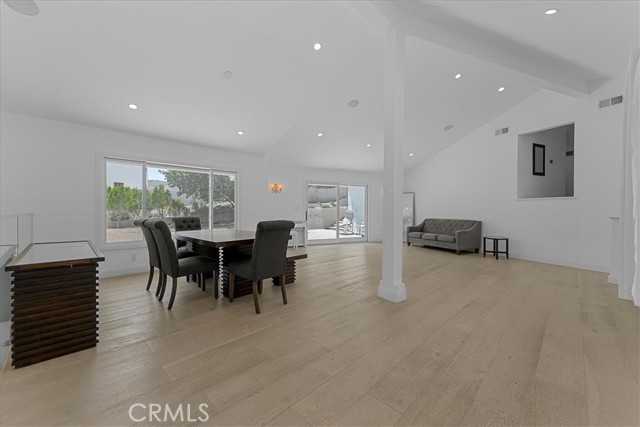 Image 3 of 39 For 23760 Oakfield Road