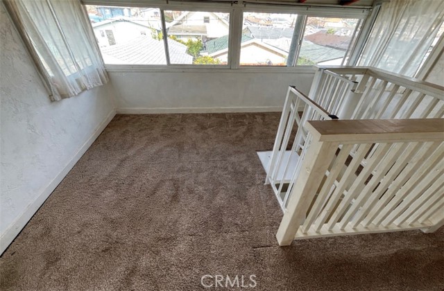 Detail Gallery Image 5 of 10 For 5440 Wadean Place, Oakland,  CA 94601 - 2 Beds | 1 Baths