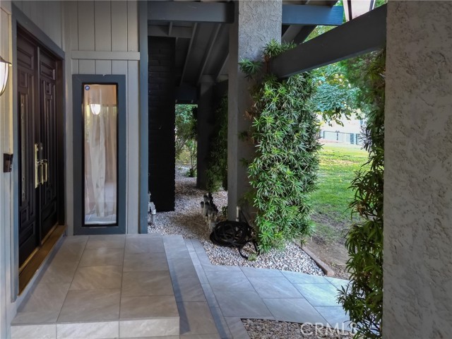 42722 20th W Street, Lancaster CA: https://media.crmls.org/medias/683554fc-c26c-495e-8fed-a6f2efddc003.jpg