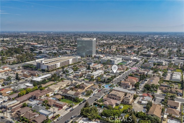 Detail Gallery Image 6 of 21 For 7851 Cypress, Huntington Beach,  CA 92647 - – Beds | – Baths