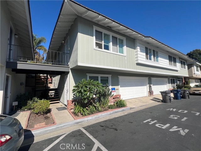 Detail Gallery Image 1 of 17 For 16871 Canyon Ln, Huntington Beach,  CA 92649 - 0 Beds | 1 Baths
