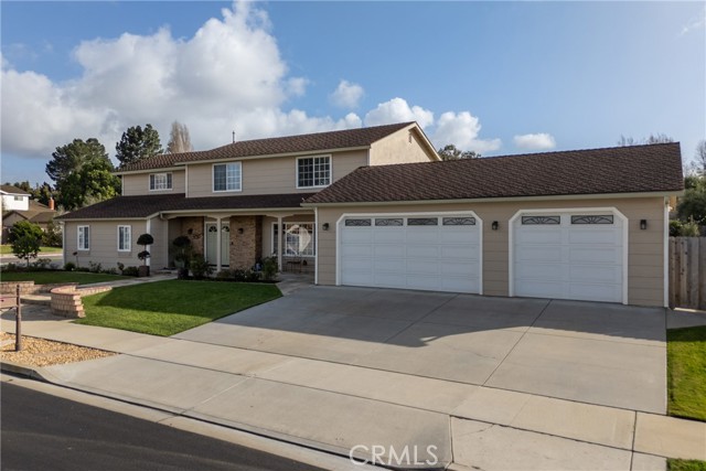 Detail Gallery Image 18 of 69 For 390 Meadowbrook, Santa Maria,  CA 93455 - 5 Beds | 4/1 Baths