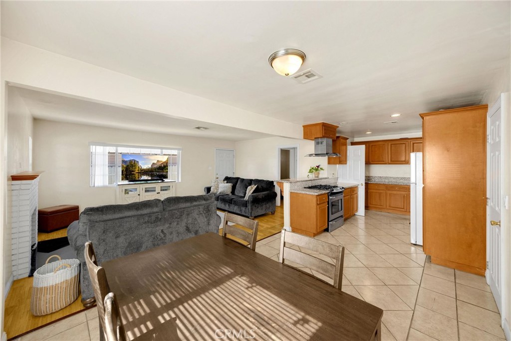 MLS #PW25155868 image #8