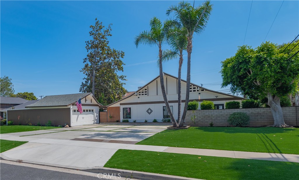 1242 Flaminian Way