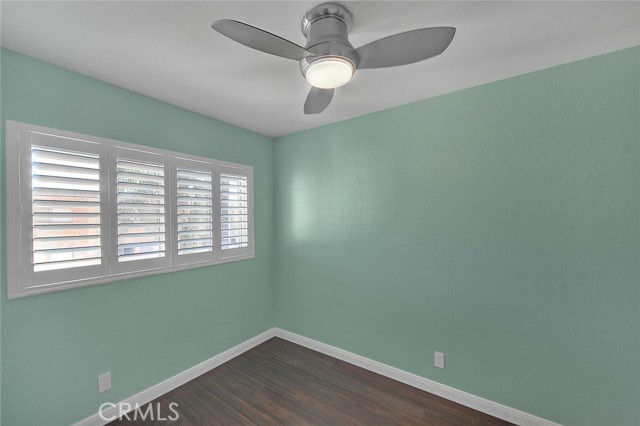 2386 E Del Mar Boulevard, Pasadena CA: https://media.crmls.org/medias/683761d0-0dbf-4ba3-8c77-9869981fdf09.jpg