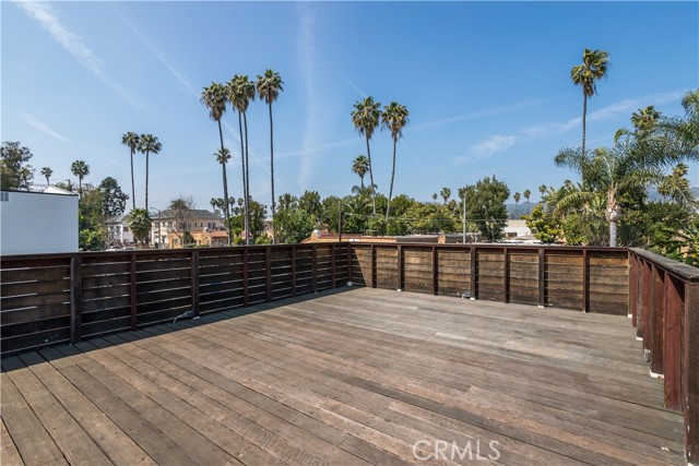 Detail Gallery Image 44 of 47 For 5228 De Longpre Ave, Los Angeles,  CA 90027 - 2 Beds | 2 Baths