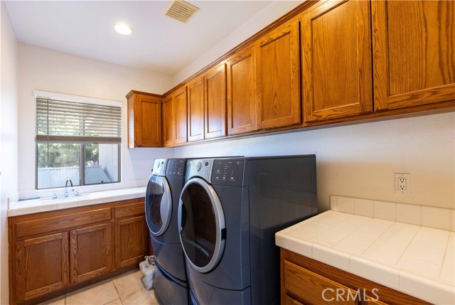 Detail Gallery Image 9 of 39 For 28896 Pleasant Knoll Ln, Valley Center,  CA 92082 - 5 Beds | 3/1 Baths