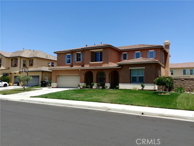 7574 Morning Mist Dr, Eastvale, CA 92880