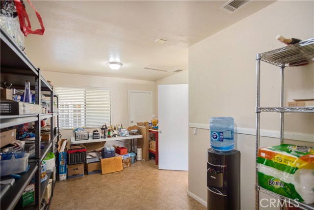 32045 Deseret, Wildomar CA: https://media.crmls.org/medias/6838d7d4-b104-4505-be3b-e4e7c30cd0f3.jpg