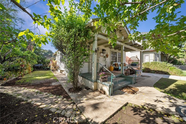 Detail Gallery Image 8 of 11 For 262 Thorne, Los Angeles,  CA 90042 - 2 Beds | 1 Baths