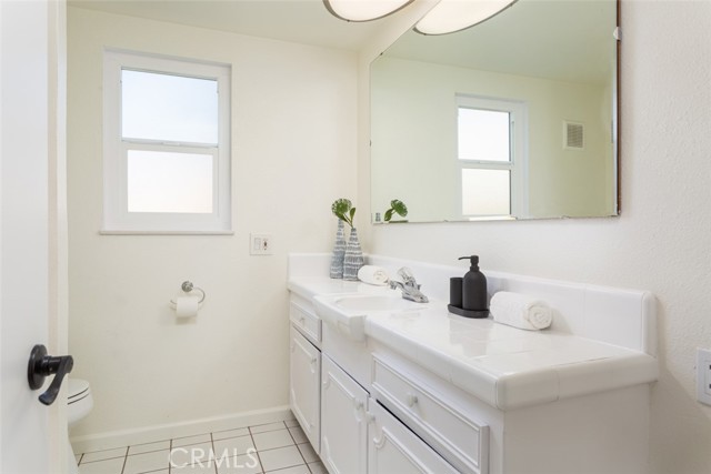 683b5c59 76b4 4029 A581 B4e646b627ef