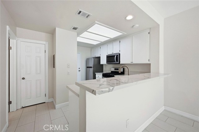 Detail Gallery Image 17 of 45 For 29525 Cara, Temecula,  CA 92591 - 2 Beds | 2/1 Baths