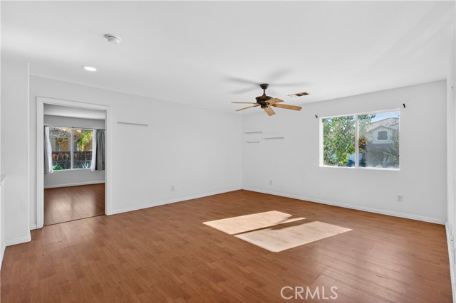 Detail Gallery Image 22 of 45 For 28504 Old Coach Ct Ct, Saugus,  CA 91390 - 5 Beds | 3 Baths