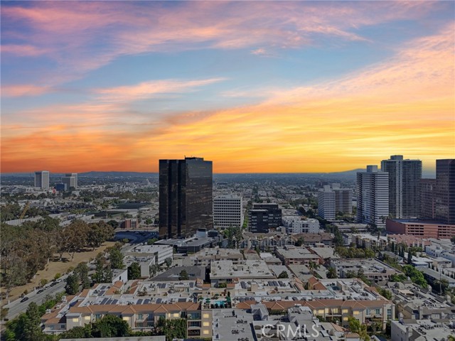 Detail Gallery Image 63 of 64 For 11500 San Vicente Bld #214,  Los Angeles,  CA 90049 - 2 Beds | 3 Baths