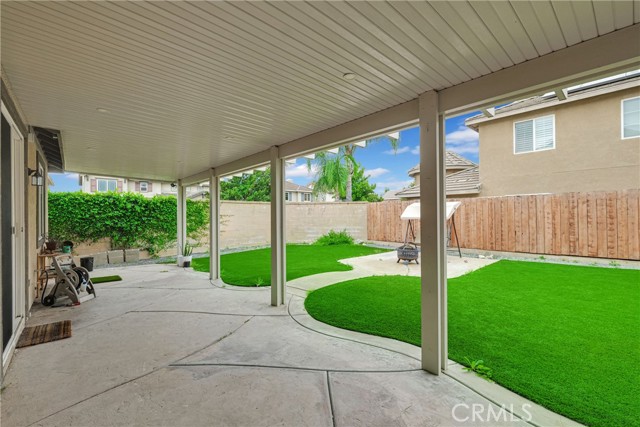 Detail Gallery Image 13 of 29 For 1551 N Catskills Cir, Upland,  CA 91786 - 3 Beds | 2/1 Baths