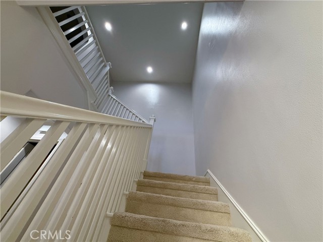 Detail Gallery Image 3 of 22 For 28 Teak, Irvine,  CA 92620 - 4 Beds | 2/1 Baths