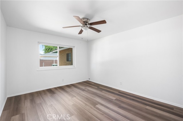 4299 Biscayne Street, Chino CA: https://media.crmls.org/medias/683dd044-5866-433c-8f10-ae717b6d970f.jpg