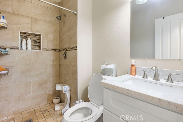 4950 N Treanor Avenue, Covina CA: https://media.crmls.org/medias/683df933-83a2-49b4-b953-169721415613.jpg