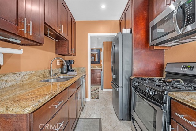 Detail Gallery Image 11 of 22 For 1200 W Lambert Rd #41,  La Habra,  CA 90631 - 1 Beds | 1 Baths