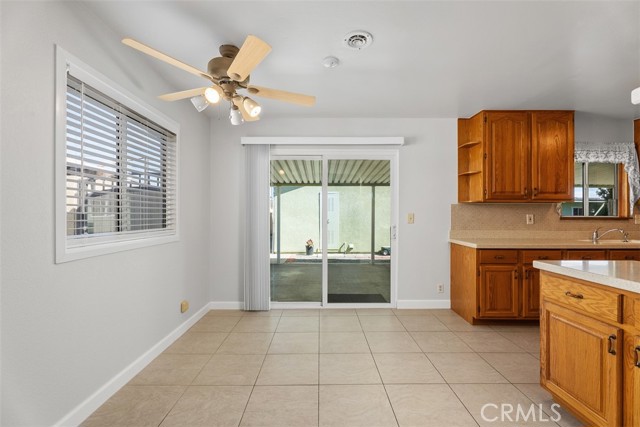 Image 7 of 39 For 8792 Grindlay