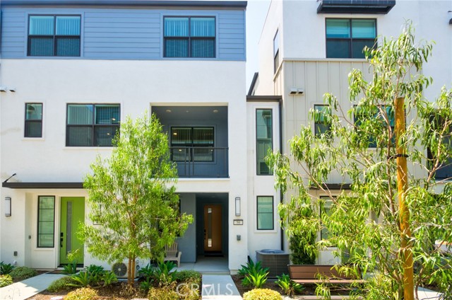 Front Image Thumbnail for CRTR25278046