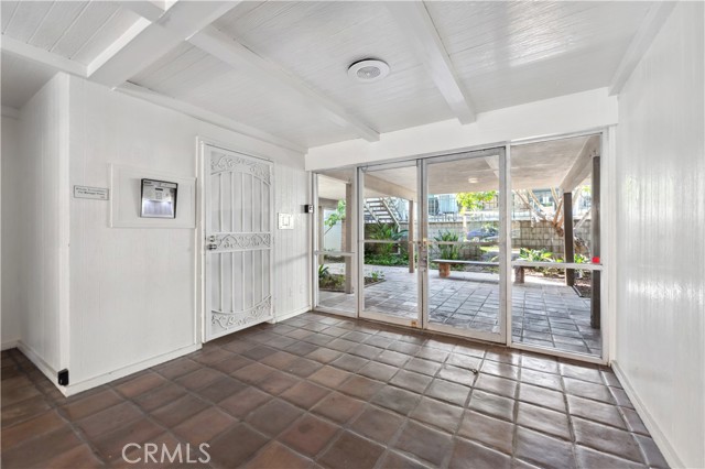 Detail Gallery Image 3 of 17 For 3656 Garnet St #230,  Torrance,  CA 90503 - 2 Beds | 2 Baths