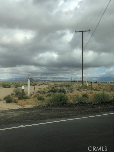 Detail Gallery Image 6 of 20 For 70 Antelope, Lancaster,  CA 93536 - – Beds | – Baths