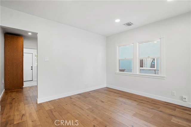 Detail Gallery Image 8 of 50 For 1116 E Doran St, Glendale,  CA 91206 - – Beds | – Baths