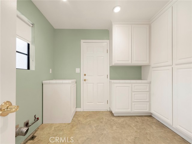 Detail Gallery Image 26 of 34 For 26721 Diaz Dr, Saugus,  CA 91350 - 4 Beds | 2 Baths