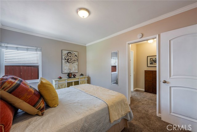 Image 24 of 63 For 1519 Victoria