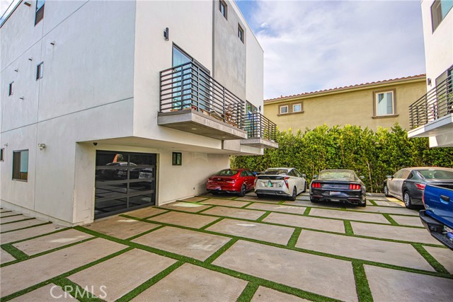 Detail Gallery Image 10 of 37 For 5351 Lexington Avenue, Hollywood,  CA 90029 - 4 Beds | 5 Baths