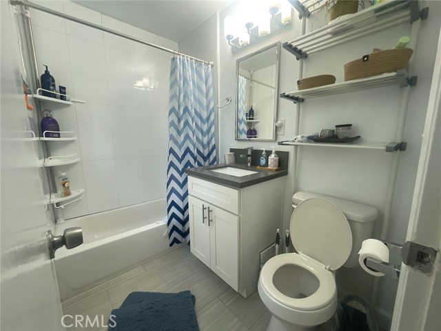 Detail Gallery Image 8 of 20 For 2703 Curtis Ave #7,  Redondo Beach,  CA 90278 - 1 Beds | 1 Baths