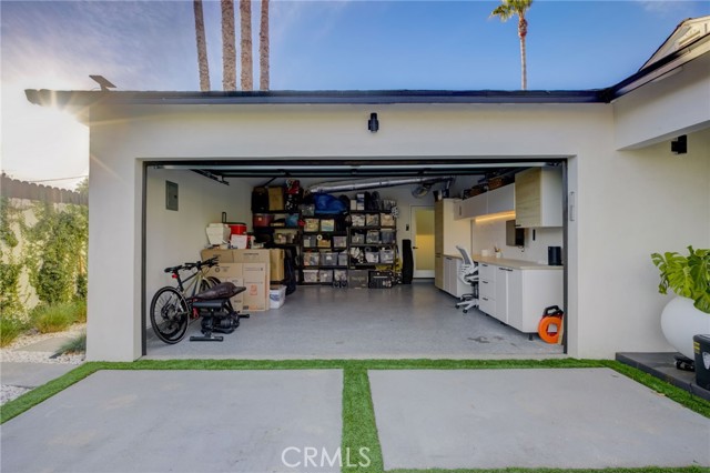 Detail Gallery Image 64 of 66 For 8161 Encino Ave, Northridge,  CA 91325 - 4 Beds | 3 Baths
