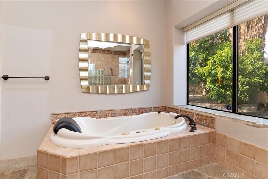 MLS #IG25262953 image #23