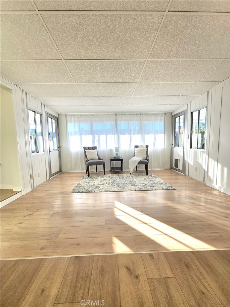 MLS #IV25271190 image #10