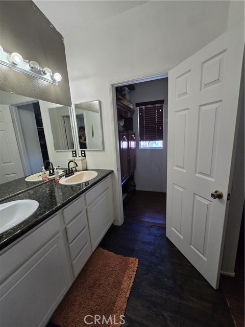 Detail Gallery Image 13 of 31 For 137 Mercado St, Perris,  CA 92570 - 3 Beds | 2/1 Baths