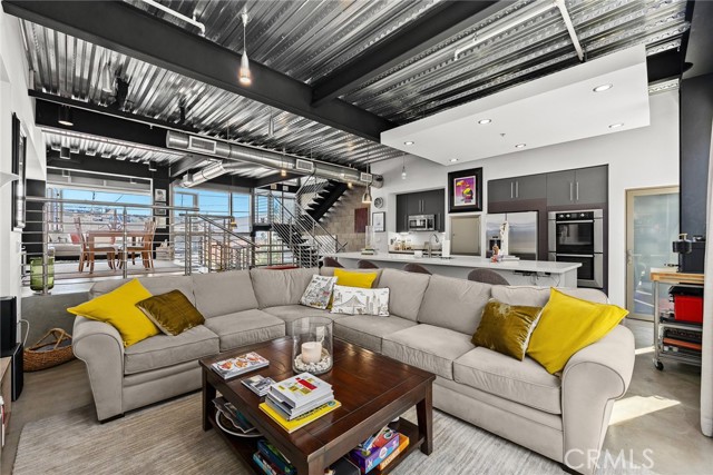 Detail Gallery Image 17 of 31 For 3240 Casitas Ave, Los Angeles,  CA 90039 - 3 Beds | 3/1 Baths