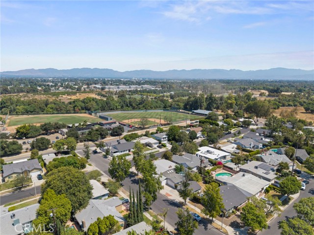 Detail Gallery Image 33 of 37 For 17156 Bullock St, Encino,  CA 91316 - 3 Beds | 2 Baths