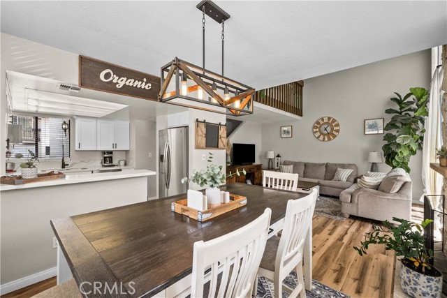 Detail Gallery Image 10 of 47 For 20931 Judah Ln #35,  Newhall,  CA 91321 - 2 Beds | 3 Baths