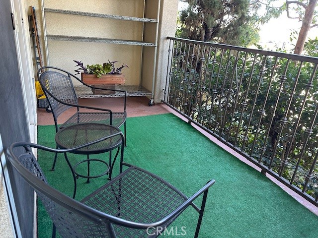 Detail Gallery Image 19 of 39 For 12975 Agustin Pl #120,  Playa Vista,  CA 90094 - 2 Beds | 2 Baths