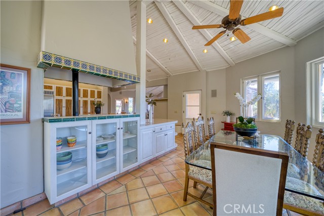 1220 Bassi Drive, San Luis Obispo CA: https://media.crmls.org/medias/68456396-2ca7-4e36-8fc2-e300dfaa7087.jpg