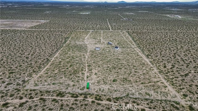 Detail Gallery Image 4 of 11 For 15803 Paramount, Phelan,  CA 92371 - – Beds | – Baths