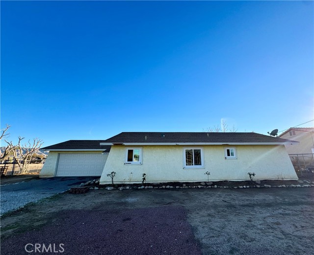 Detail Gallery Image 2 of 13 For 18393 Catalpa St, Hesperia,  CA 92345 - 2 Beds | 1 Baths