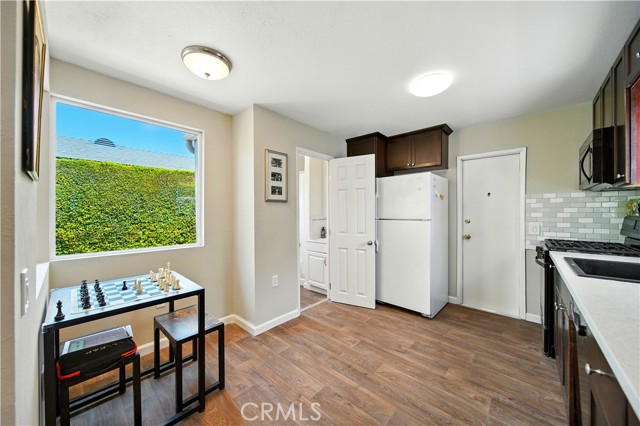 438 N Pasadena Avenue, Glendora CA: https://media.crmls.org/medias/68488e5e-25ad-4c68-aa6d-fedb68d1c327.jpg