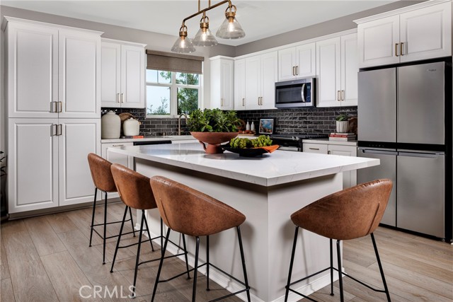 Detail Gallery Image 7 of 67 For 4166 S. Cleome Paseo, Ontario,  CA 91761 - 4 Beds | 2/1 Baths
