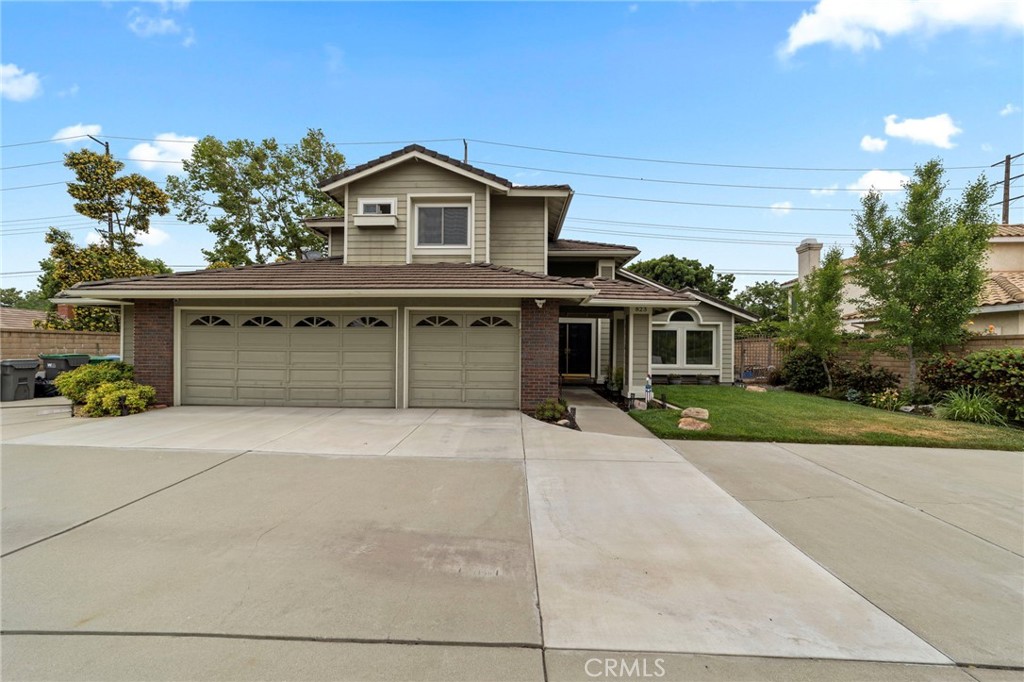 823 Sonora Court