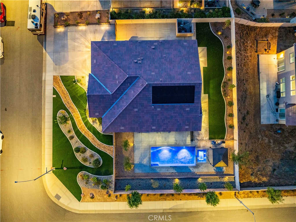 https://media.crmls.org/medias/684aeea4-cb58-4391-b9d9-5ef864d7013e.jpg?preset=X-Large