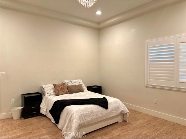 Detail Gallery Image 23 of 73 For 646 S Courson Dr, Anaheim,  CA 92804 - 6 Beds | 5 Baths