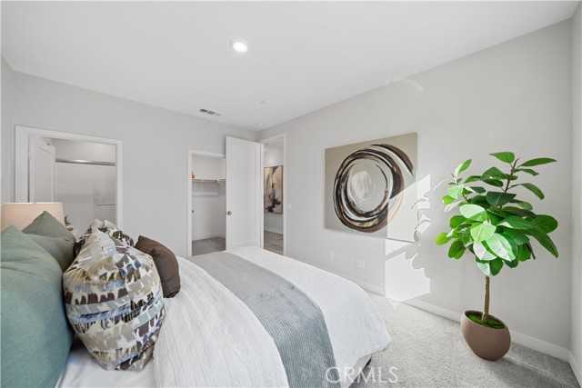 Detail Gallery Image 9 of 44 For 220 Keeper, Irvine,  CA 92618 - 3 Beds | 3/1 Baths